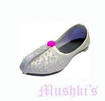 beaded slipper - click here for large view